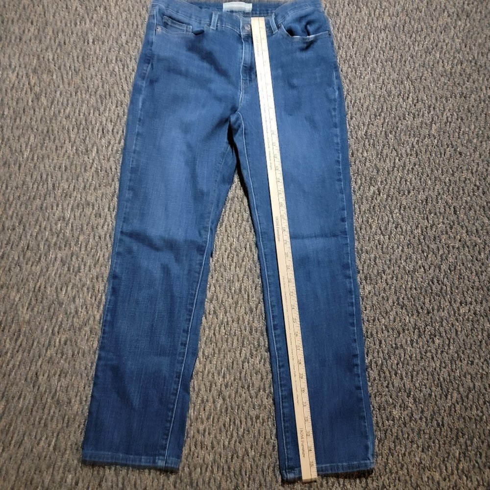 Vintage Classic Straight Red Tab Levi's Size 8 - Picture 5 of 15
